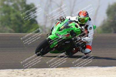 media/Sep-20-2025-TrackDaz (Sat) [[27f0cde673]]/B Group/1120am (Turn 2)/